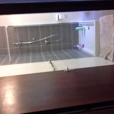 Armand Court, Flat 6