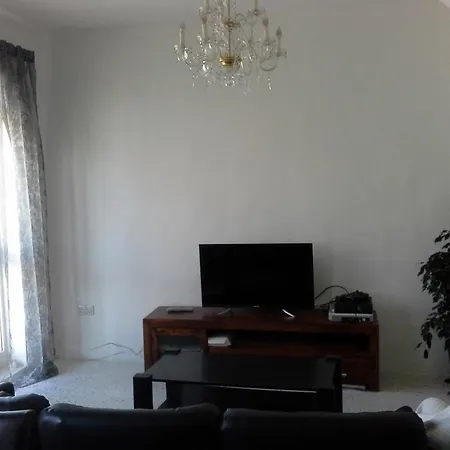Armand Court, Flat 6 St. Paul's Bay